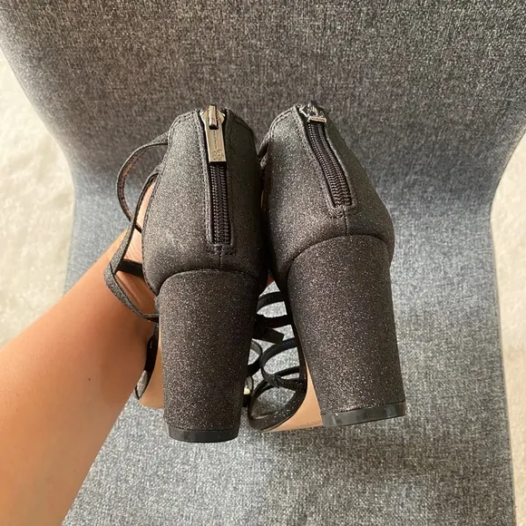 JESSICA SIMPSON Black Glitter Block Heel Dress Sandals