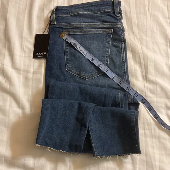 Joe's Raw Hem Ankle Skinny Jeans in Myra, size 29 US 5-pocket denim