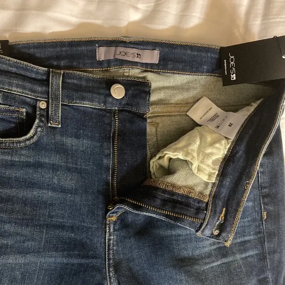 Joe's Raw Hem Ankle Skinny Jeans in Myra, size 29 US 5-pocket denim