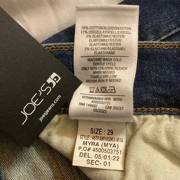 Joe's Raw Hem Ankle Skinny Jeans in Myra, size 29 US 5-pocket denim