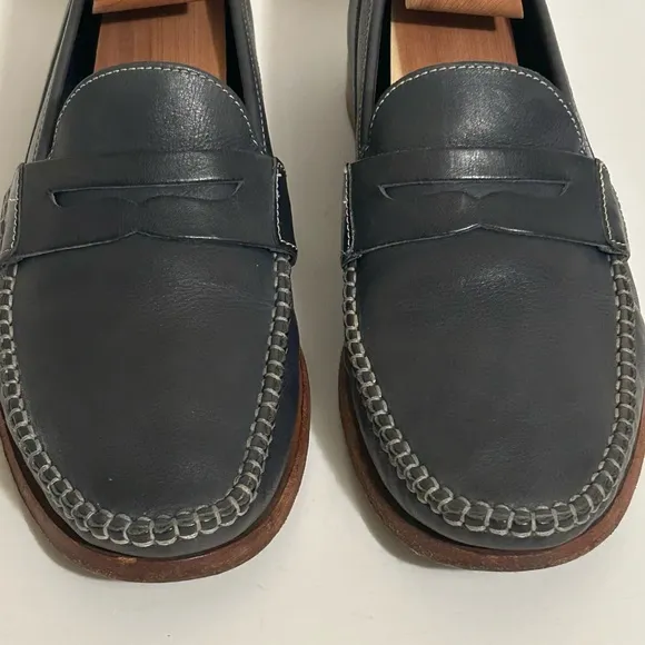 Johnston &amp; Murphy Blue Classic Slip On Style Danbury Penny loafers Size 8 M