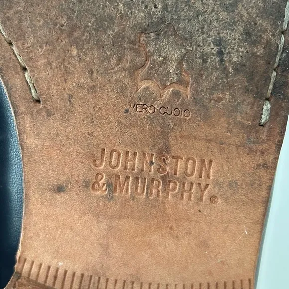 Johnston &amp; Murphy Blue Classic Slip On Style Danbury Penny loafers Size 8 M