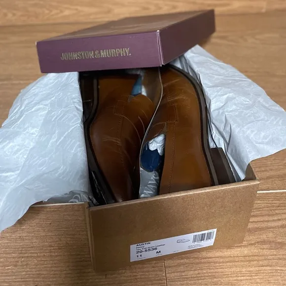 JOHNSTON &amp; MURPHY, EUC👈🏼 TAN LEATHER PENNY LOAFERS, SIZE 11