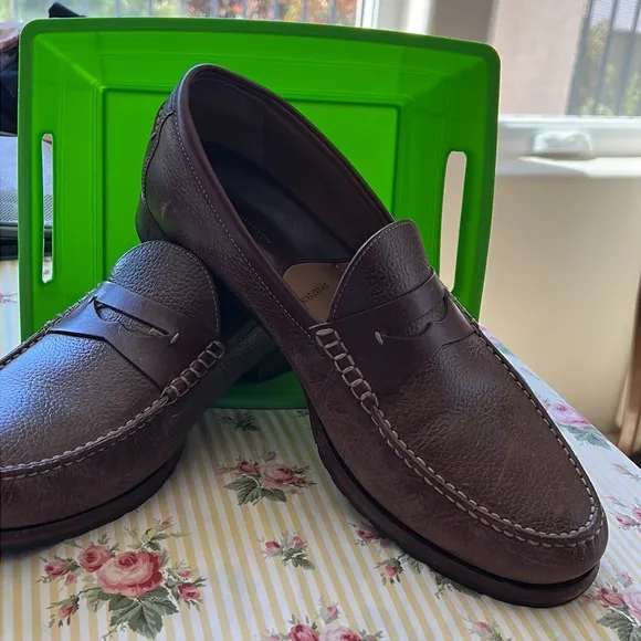 Johnston and Murphy Penny Loafers 13 M EUC