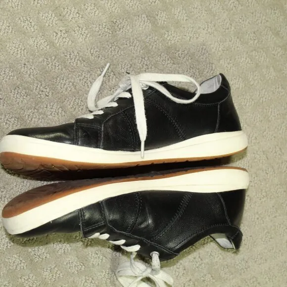 Josef Seibel Caren 01 Women's Sz 8.5 Black Leather Sneakers