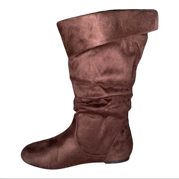 Journee Collection Brown Chely-3 Shelly Faux Suede Slouch Boots 9M NWT