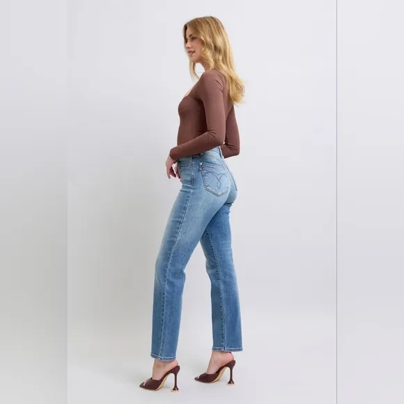 Judy Blue Thermal High-Rise Straight Leg Winter Retro Denim Pants Slim Fit Jeans