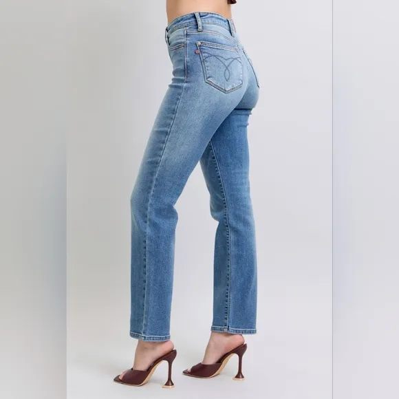 Judy Blue Thermal High-Rise Straight Leg Winter Retro Denim Pants Slim Fit Jeans