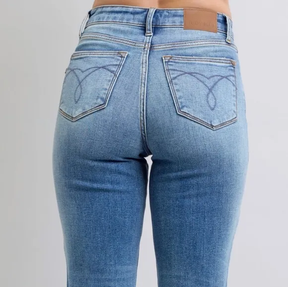 Judy Blue Thermal High-Rise Straight Leg Winter Retro Denim Pants Slim Fit Jeans