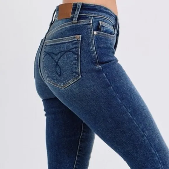Judy Blue Thermal Mid-Rise Waist Stretchy Skinny Jeans Slim Fit Denim Pants Warm