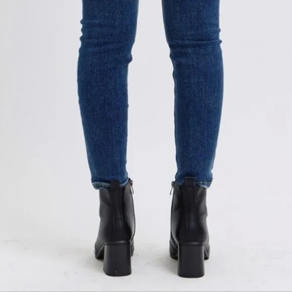 Judy Blue Thermal Mid-Rise Waist Stretchy Skinny Jeans Slim Fit Denim Pants Warm