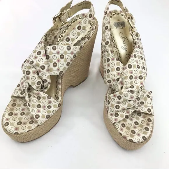 Juicy Couture Tan Medallion Pattern Twist Woven Wedge Chunky Platform Sandals