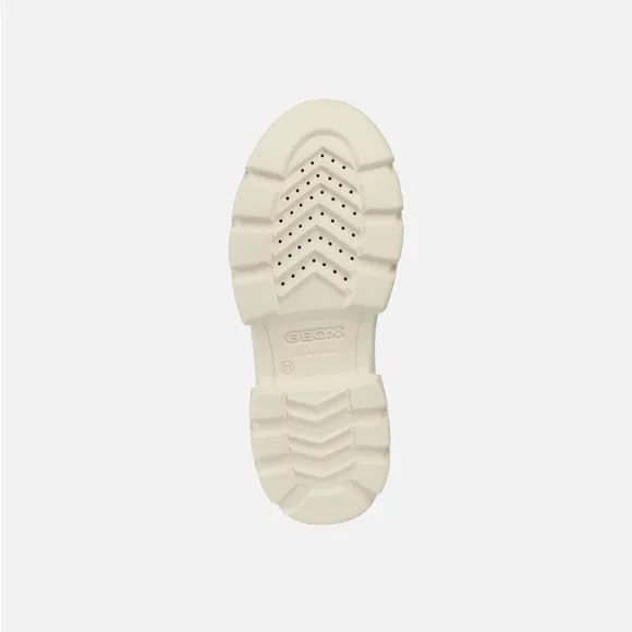 Junette Girl Light Ivory Boots