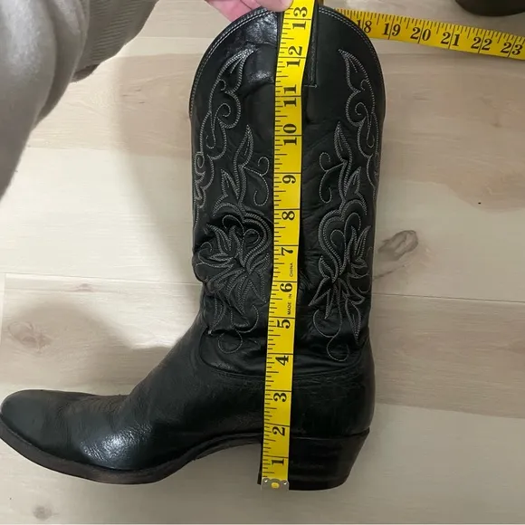 Justin Cowboy Men's Size 9 D Western Boots Black Leather Style 8017 Calf Pull On