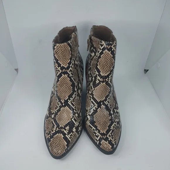 Kaari Blue Eloise Tan Light Brown Black White Snakeskin Booties Boots 7.5