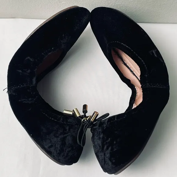 Kate Spade Globe Black Crushed Velvet Foldable Ballet Flats Size 6M