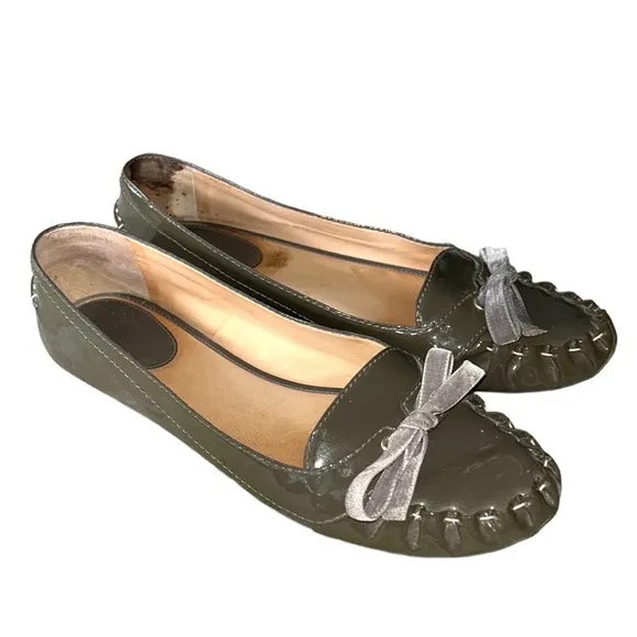Kate Spade Lacey Olive Green Patent Leather Velvet Bow Ballet Flats Loafers  9.5