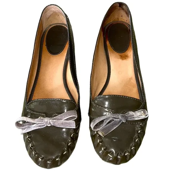 Kate Spade Lacey Olive Green Patent Leather Velvet Bow Ballet Flats Loafers  9.5