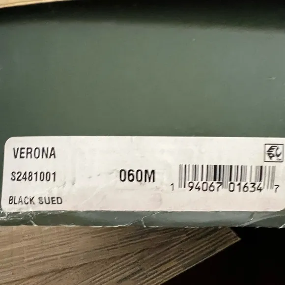 Kate Spade New York Verona Knee High Boots Size 6 M. New In Box  Dust Cover Bag