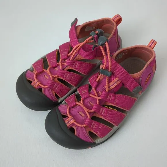 KEEN Newport H2 Kids Sandals Pink Girls Child Size 3 Outdoor Hiking Washable