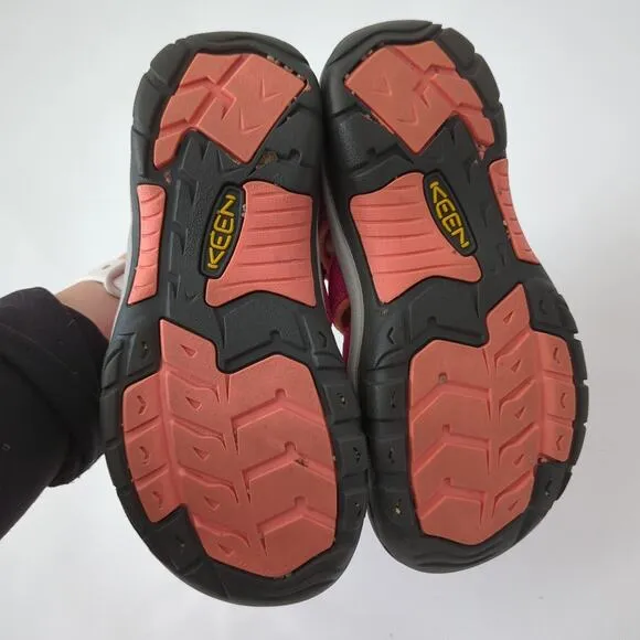 KEEN Newport H2 Kids Sandals Pink Girls Child Size 3 Outdoor Hiking Washable