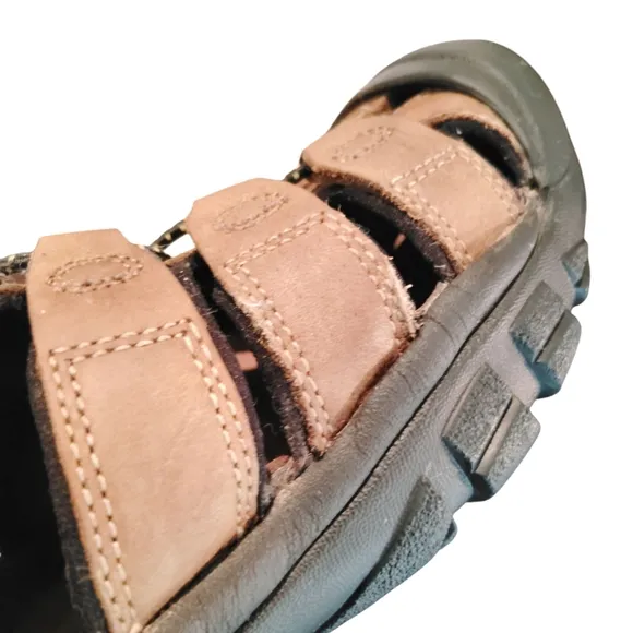 KEEN Newport Leather Hiking Sandals Sz 9