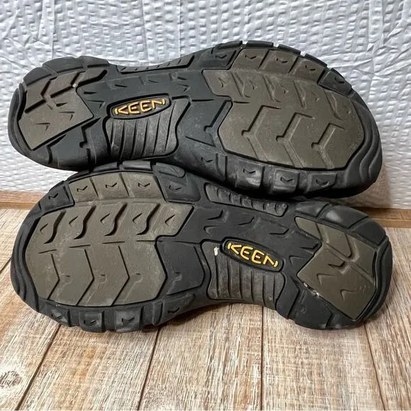 Keen Newport Leather Waterproof Hiking Sandals With Straps Size 11.5