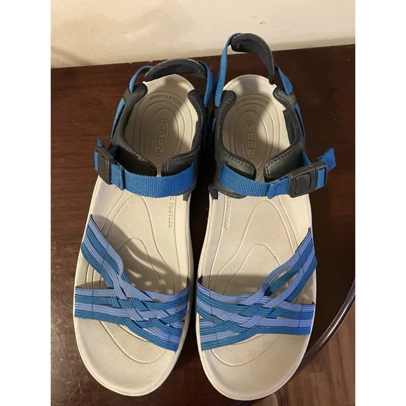 KEEN Women's Sandals Sz 10 Terradora II Strappy Open Toe Blue Comfort