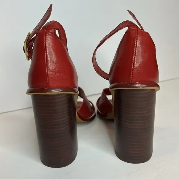 Kelsi Dagger Brooklyn Barcelona red leather sandals sizer 6.5.