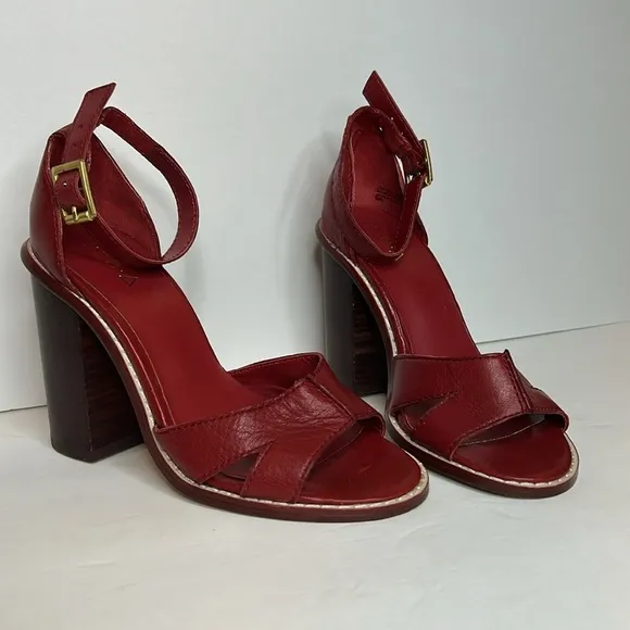 Kelsi Dagger Brooklyn Barcelona red leather sandals sizer 6.5.