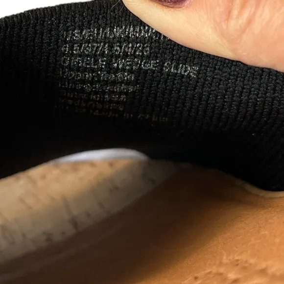Kenneth Cole Gentle Souls black Gisele wedge slide sandals size 6.5