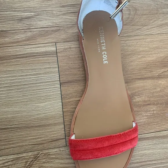Kenneth Cole New York Jenna Leather Open Toe Casual Ankle Strap Sandal Red SZ 6M