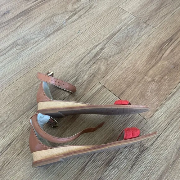 Kenneth Cole New York Jenna Leather Open Toe Casual Ankle Strap Sandal Red SZ 6M