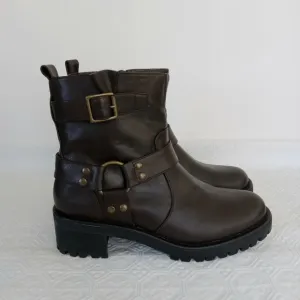 KENNETH COLE REACTION  Beryl O-Ring Harness Moto Brown Boots Womens Size 7.5