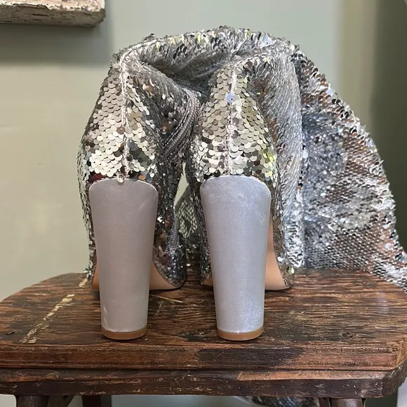 KHPAERMEI Sparkly Thigh High Open Toe Chunky High Heel Boots - Silver Sequin