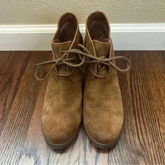 Korks by Kork-Ease Roana Brown Suede Chunky Heeled Lace Up Ankle Booties Size 9M