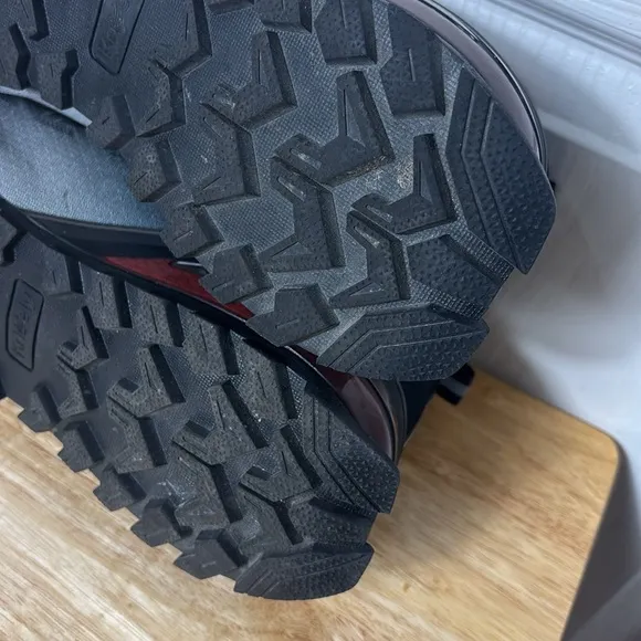 KRICELY Trail Shoes X-Grip sneakers M751 size 15 black gray sneakers