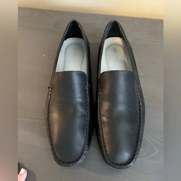 Lacoste Men’s Piloter Leather Driving Loafers