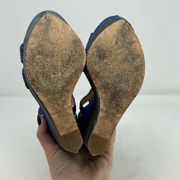 L.A.M.B. Women's Gray Nubuck Platform Wedge Sandals Size 6.5 Open Toe Casual