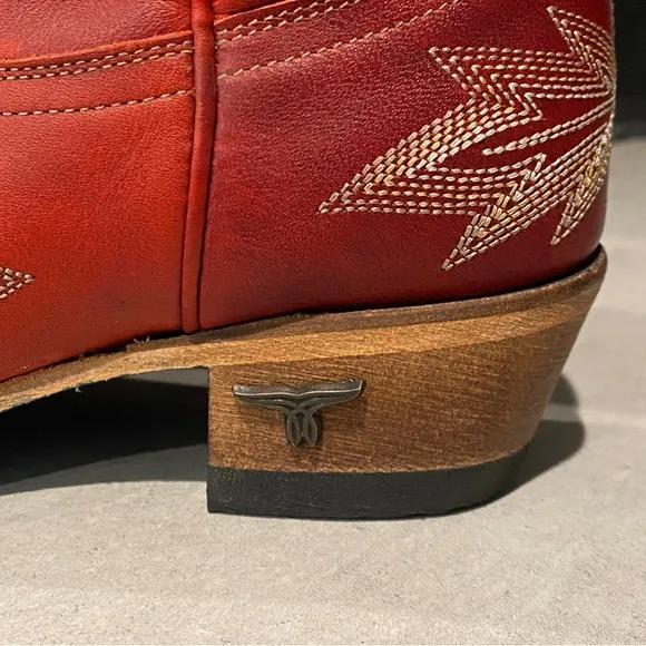 Lane Boots Ladies Lexington Smoldering Ruby Red Western Cowboy Boots Size 6.5