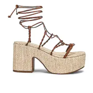 Larroude coco platform sandal in caramel size 5