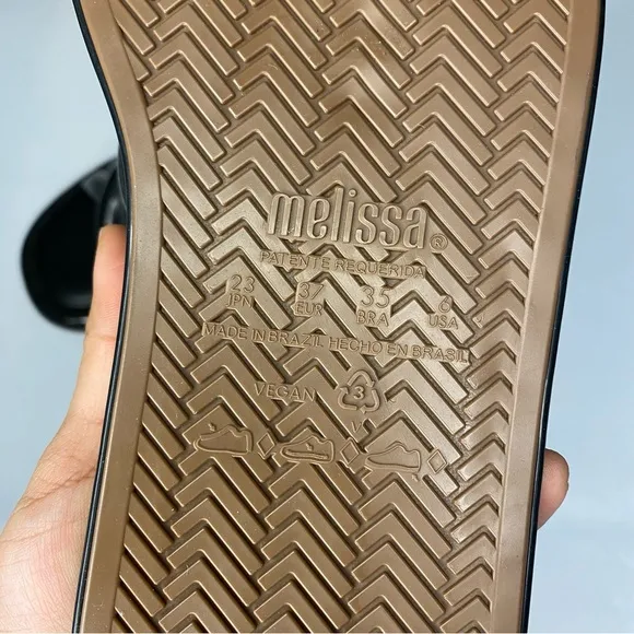 Larroude x Melissa Cali Cross Strap Slide Size 6