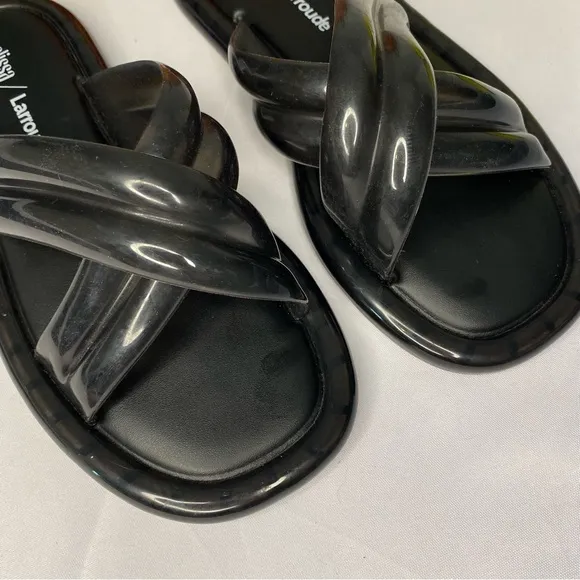 Larroude x Melissa Cali Cross Strap Slide Size 6
