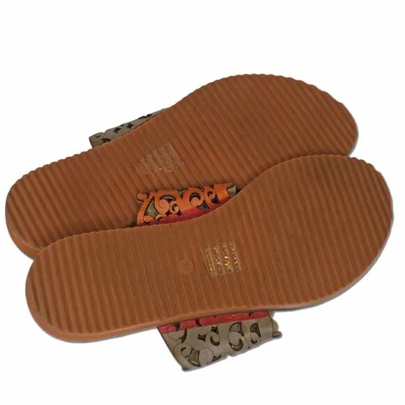 L'Artiste Spring Step Heaven Lazer Thong Sandals