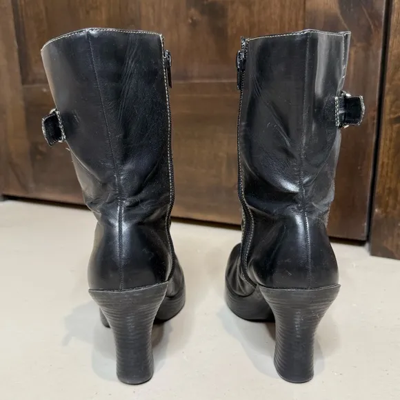 L.e.i. Vintage Y2K 90’s Black Boots women’s Size 8.5 high heel booties buckle