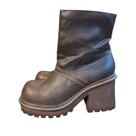 LEI Y2k Chunky Brown Ankle Boots Lugz Bratz Faux Leather 90s 8.5