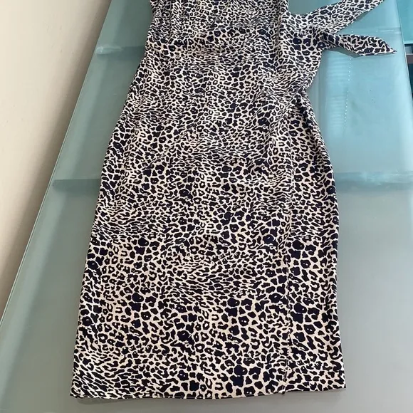 Like NEW SILK Animal Print MIDI/Maxi Dress Size 8 | Spenser Jeremy