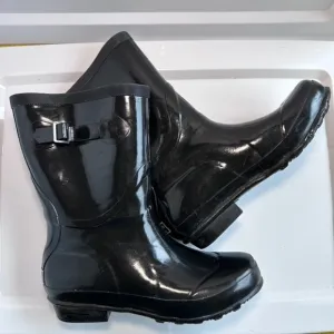 LL BEAN Black Wellie Rain Boots Mid Calf Womens 9 Wellyboots Rubber Waterproof