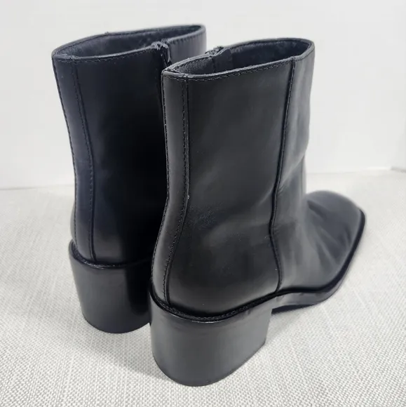Loeffler Randall Size 10.5 B Black Leather Boots Chunky Heels