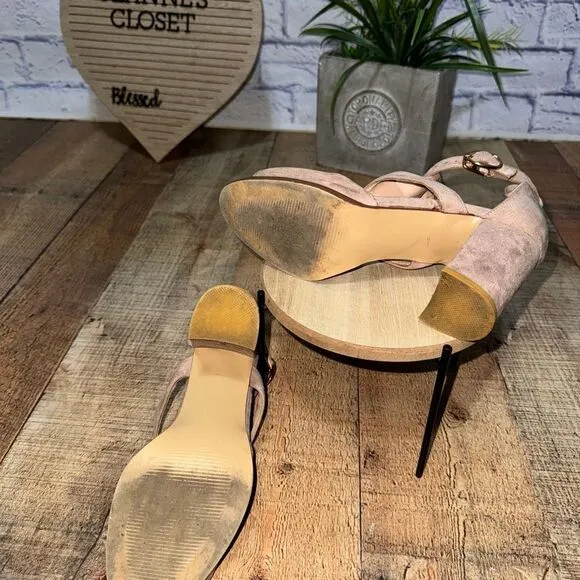Loro piana nude/pink suede heel sandals